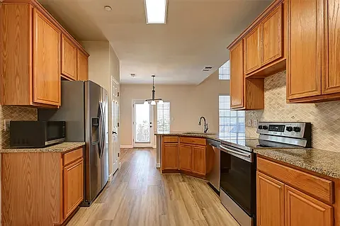 4567 Woodsboro Ln — Photo 6