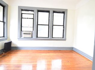 1905 Strang Ave #2E, Bronx, NY 10466