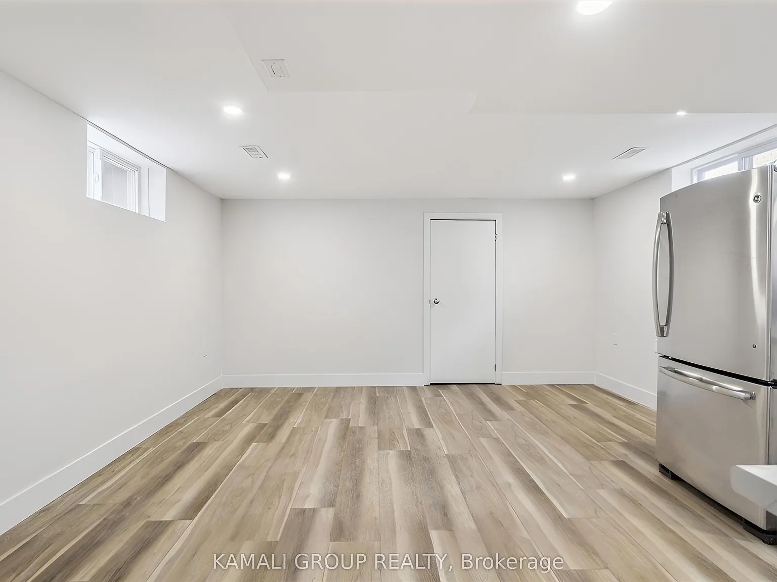 1 bed, $1,300 — Photo 4