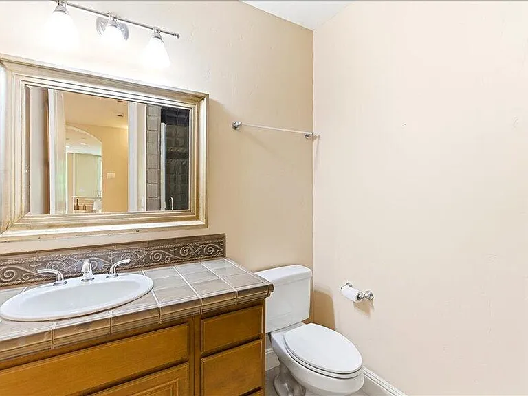 4698 Granada Way — Photo 41