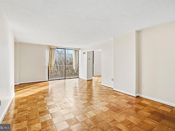 2nd image of 2100 Washington Ave APT 9B