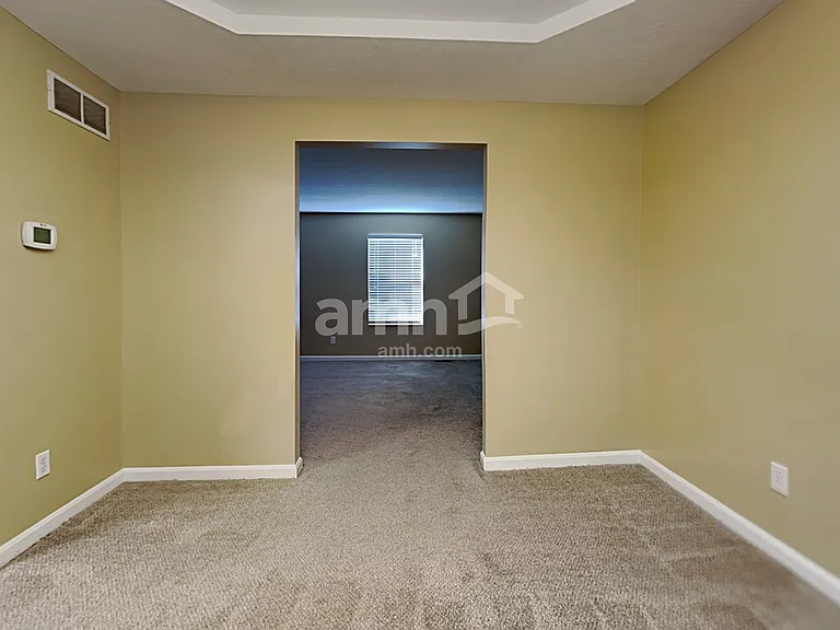 618 Fox Chase Way — Photo 5