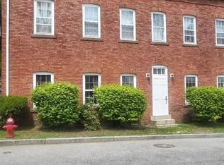 207 Yantic St #A, Norwich, CT 06360