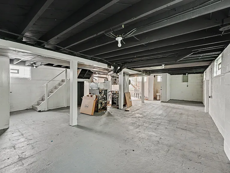 15224 Rossini Dr — Photo 20
