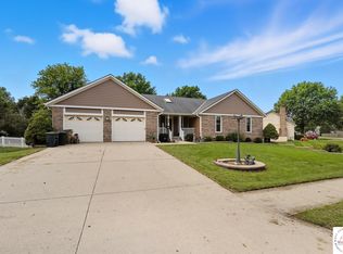 602 Sandpiper St, Raymore, MO 64083