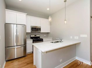 2153 W Ohio St #1R, Chicago, IL 60612