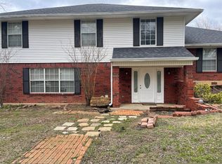 95 Alpine Dr, Denison, TX 75020