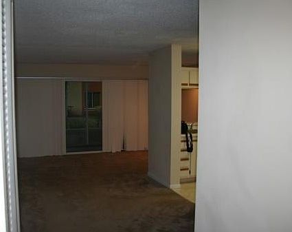 2nd image of 1185 The Pointe Dr