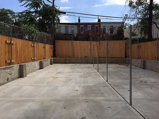 Rented by RBM Management | media 10