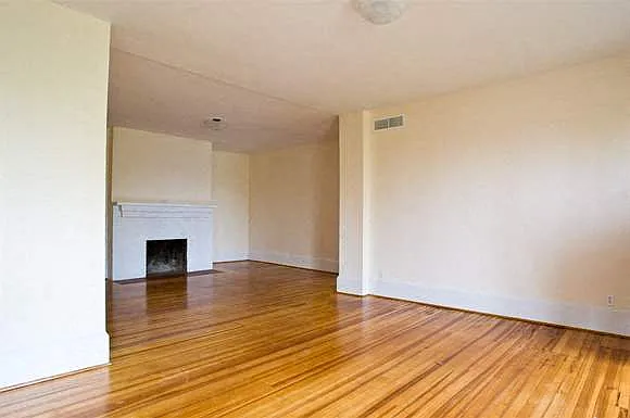 The Biltmore Apartments — Photo 9