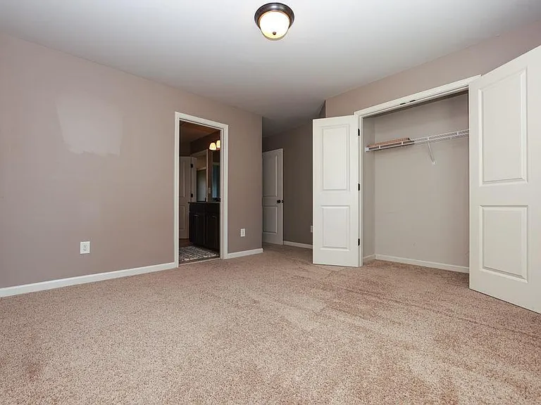 4669 Sierra Creek Dr — Photo 33
