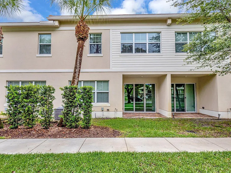 91 Palm Ln — Photo 23