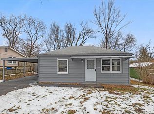 5316 NE 46th St, Kansas City, MO 64117