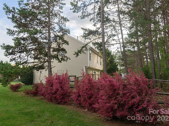 5th image of 2919 Bridgeville Ln