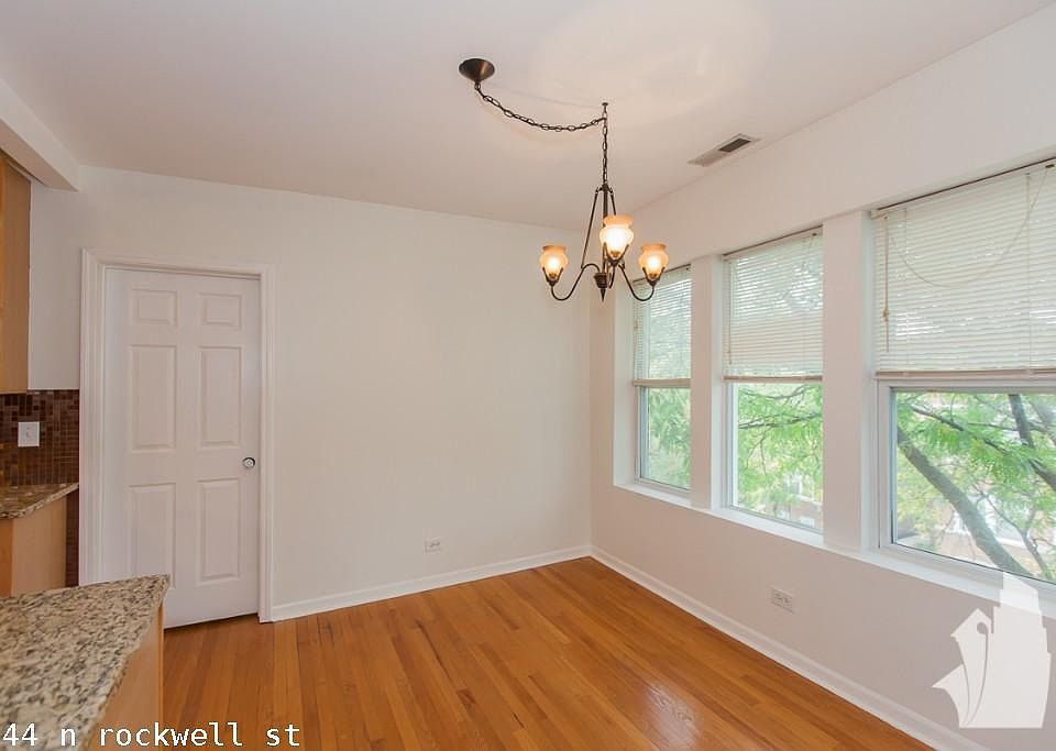 1st image of 4944 N Rockwell St #1313