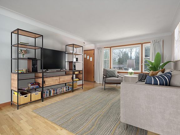 2nd image of 3212 Tamsin Ave