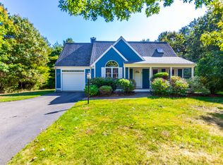 43 Altons Ln, East Falmouth, MA 02536