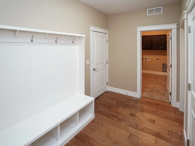 8848 W Ben St — Photo 6