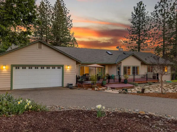 5150 Puerta Del Sol Rd, Camino, CA 95709