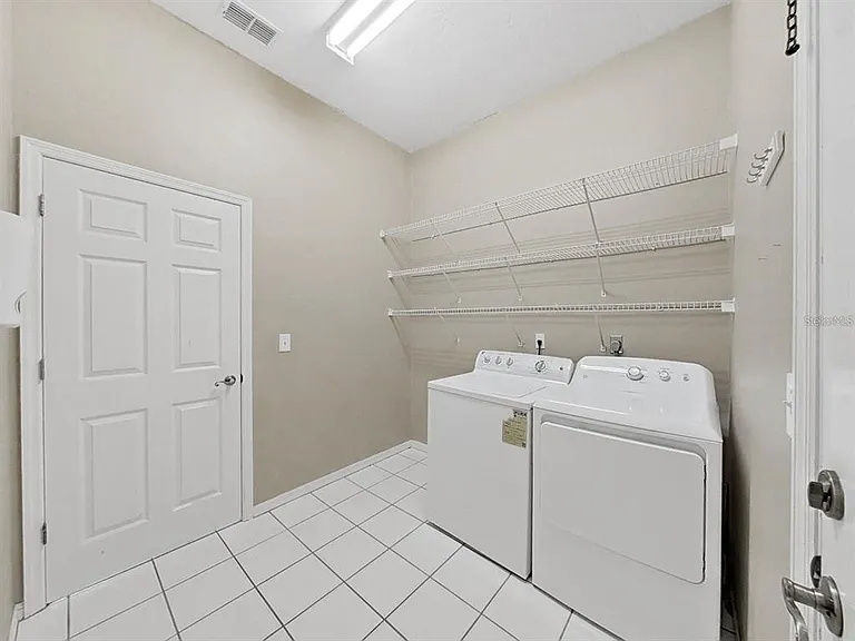3307 Kilmer Pl — Photo 21