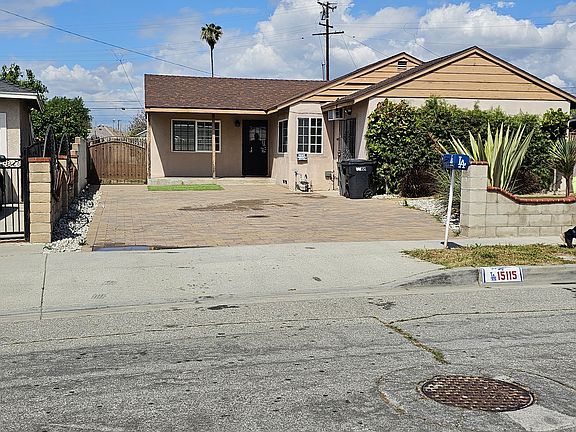 2nd image of 15115 Navilla Pl