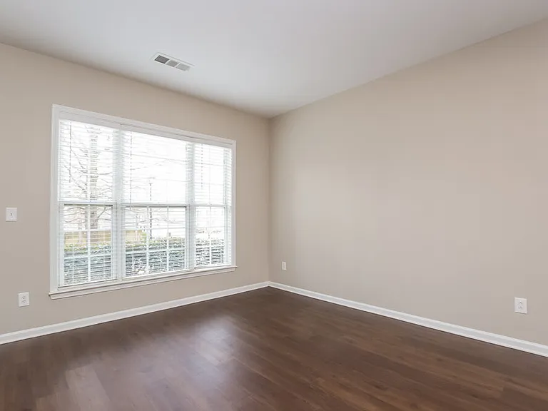 3670 Azurite St — Photo 4