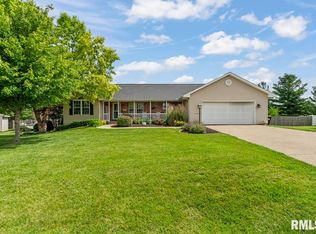 103 Michael Ct, Metamora, IL