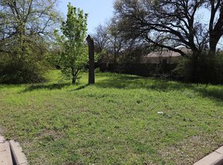 215 N Wood St, Denton, TX 76205