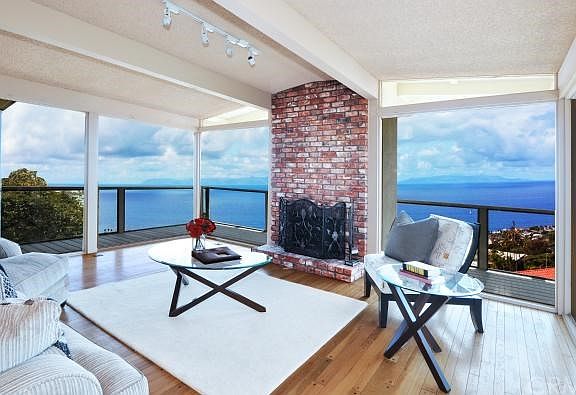 4th image of 2137 Grandeur Dr