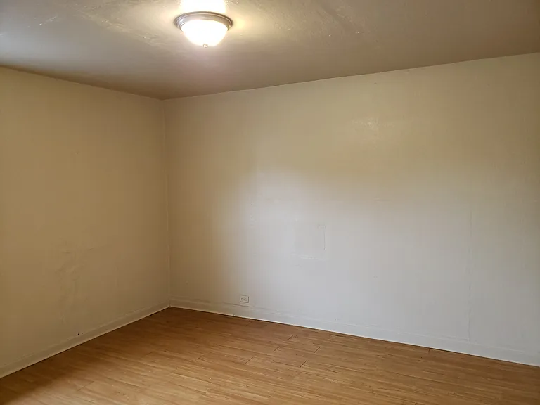 146 Orchard St — Photo 7