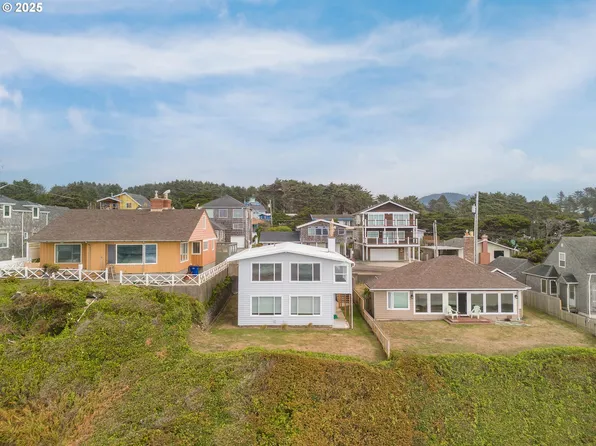 3549 NW Jetty Ave, Lincoln City, OR 97367