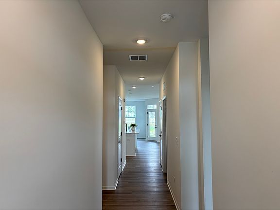 3rd image of 25535 W Alabaster Cir