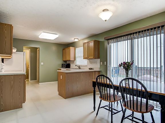 5th image of 168 Indian Lake Dr