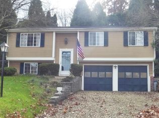 1111 Mike Reed Dr, South Park, PA 15129