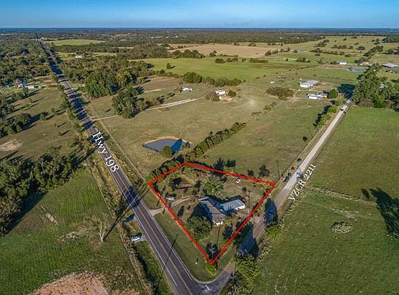 2nd image of 702 Vz County Road 2211