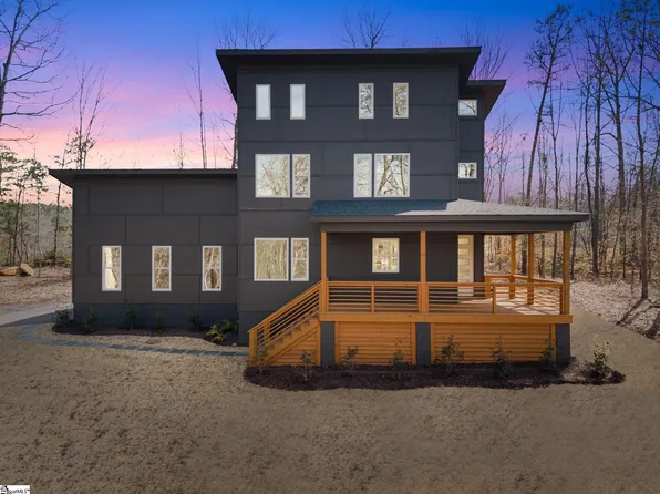 649 Canterbury Rd, Piedmont, SC 29673