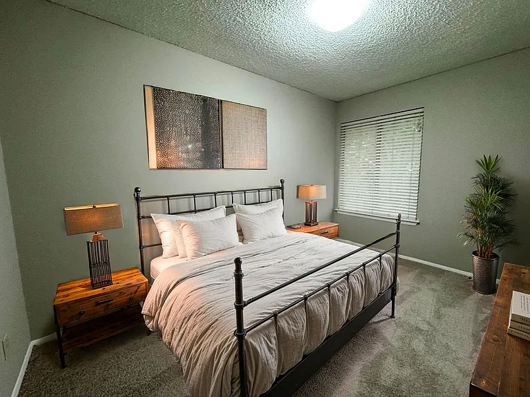 9502 Quail Village Ln — Photo 27