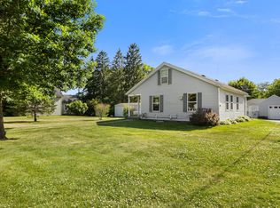 327 N Main St, Pardeeville, WI 53954