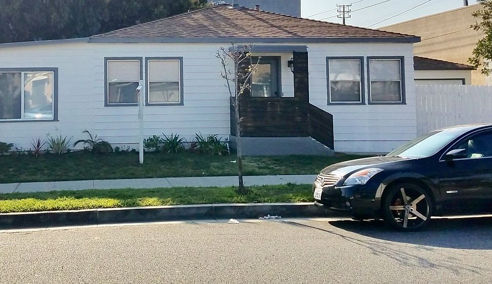 1st image of 11423 Grevillea Ave