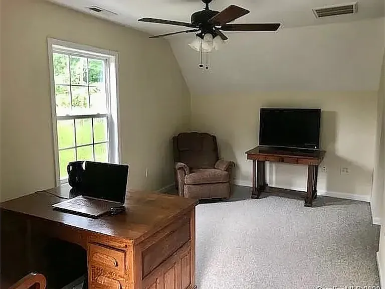 Large Office Upstairs 17 X 10 ft.