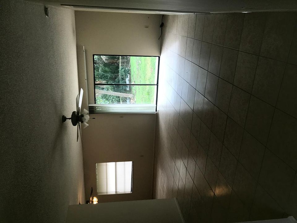 1st image of 1812 Vamo Dr