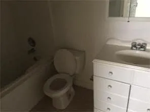 1 bed, 1.0 bath, 660 sqft, $1,500 — Photo 2