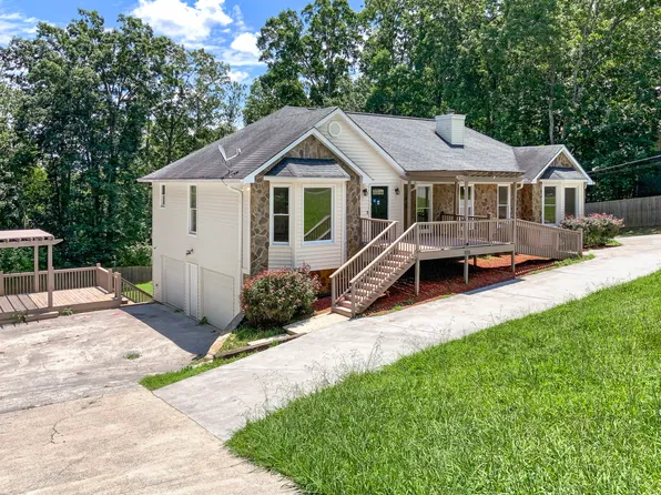 147 Amberidge Dr NW, Cartersville, GA 30121