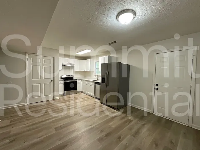 5950 Stonewall Dr #4 — Photo 8