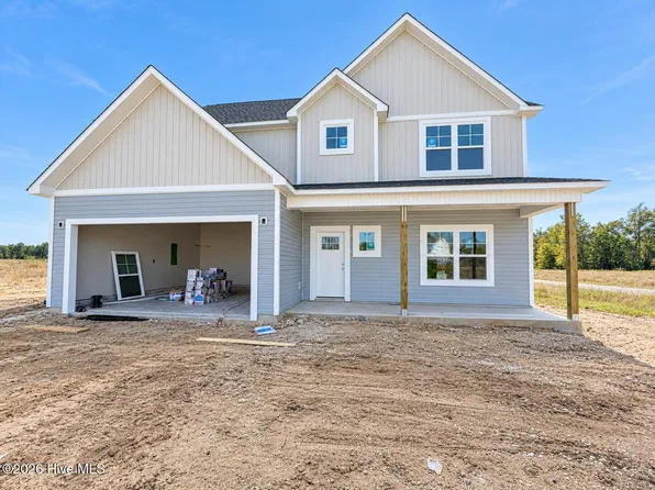 631 Uwharrie Lane, Jacksonville, NC 28546