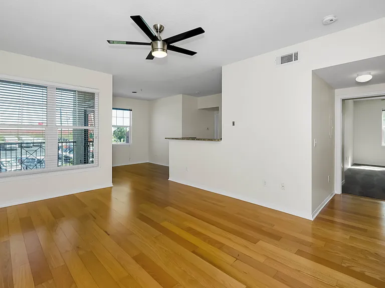 1810 E Palm Ave #5222 — Photo 5