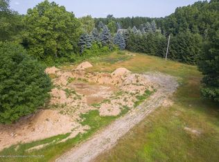 1545 E Round Lake Rd, Dewitt, MI 48820