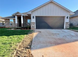 4016 Caraway Ln, Norman, OK 73026