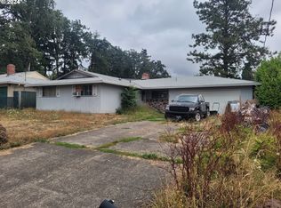 955 Donna Lynn Way, Gladstone, OR 97027
