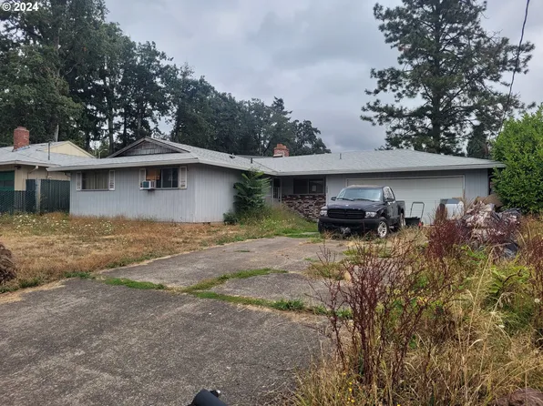 955 Donna Lynn Way, Gladstone, OR 97027